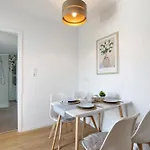 Gaestehaus Lepple 2 *